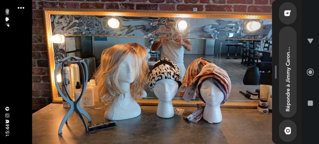 Coiffeur professionnel à Tourcoing dans une clinique capillaire